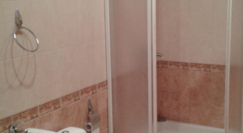 Гостиница Hostel 7 Winds Ялта-16